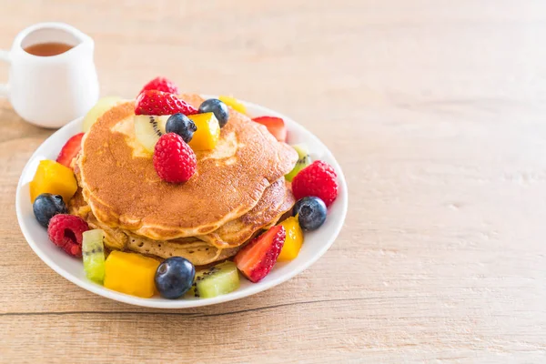 mix meyve ile gözleme