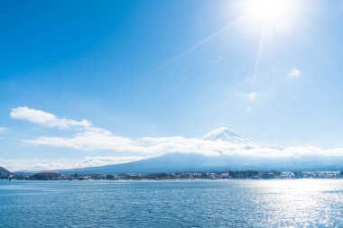 Dağ Fuji San Kawaguchiko Gölü.