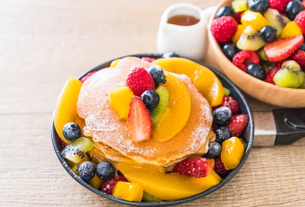 mix meyve ile gözleme