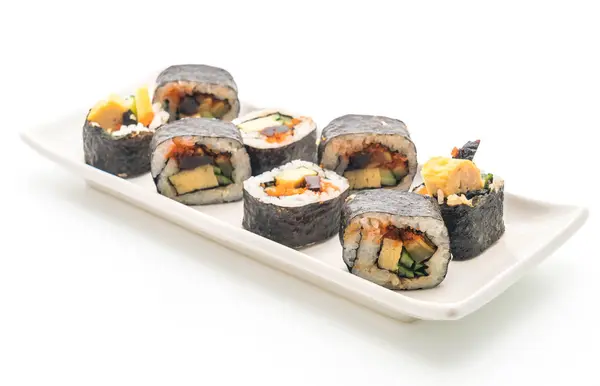 Rollo de sushi - estilo de comida japonesa — Foto de Stock