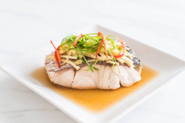 soya sosu Snapper balık buğulama