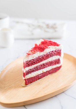 Kırmızı kadife kek.