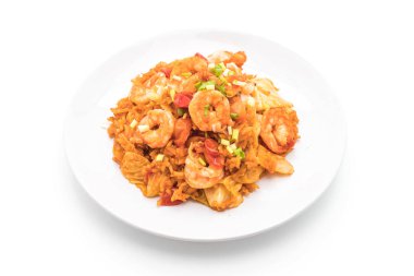 Kore baharatlı sos ve karides kızarmış pilav