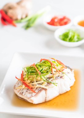 soya sosu Snapper balık buğulama