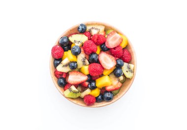 karışık taze meyve (çilek, ahududu, yaban mersini, kivi, mang