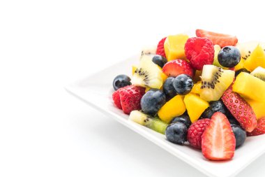 karışık taze meyve (çilek, ahududu, yaban mersini, kivi, mang