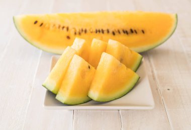 taze sarı karpuz 