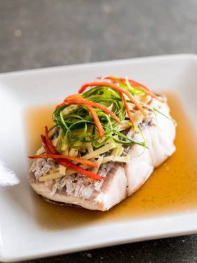 soya sosu Snapper balık buğulama