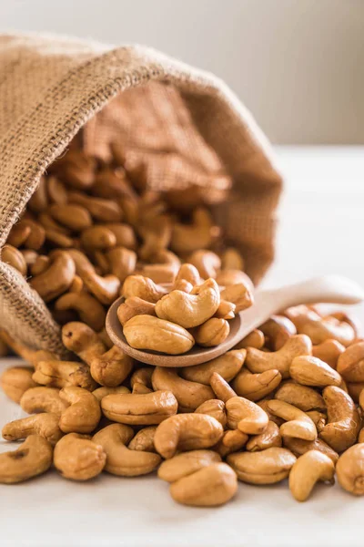 kavrulmuş kaju fıstığı