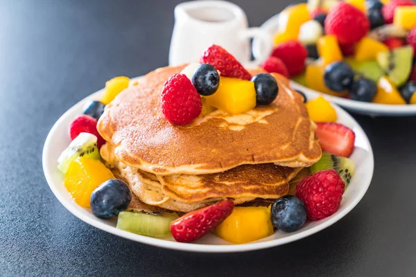 mix meyve ile gözleme