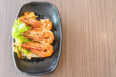 kızarmış karides veya karides 