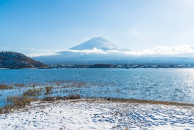 Dağ Fuji San Kawaguchiko Gölü.