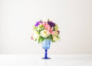 Güzel bir buket çiçek