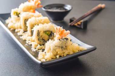 tempura karides suşi roll 