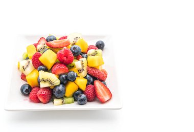 karışık taze meyve (çilek, ahududu, yaban mersini, kivi, mang