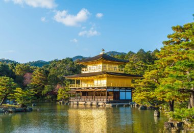 Kinkakuji Tapınağı (altın köşk güzel mimari)