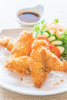 Kızarmış Balık tonkatsu sos ile