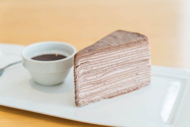 çikolatalı krep pasta