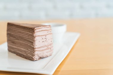 çikolatalı krep pasta