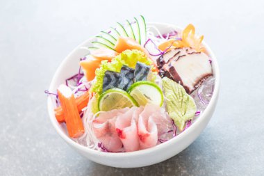 Karışık sashimi seti