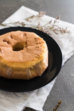 Tereyağı yumuşak kek