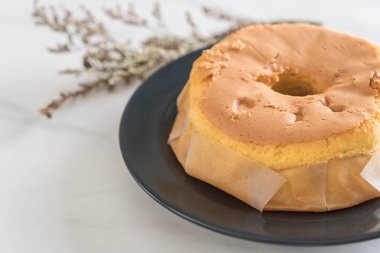 Tereyağı yumuşak kek