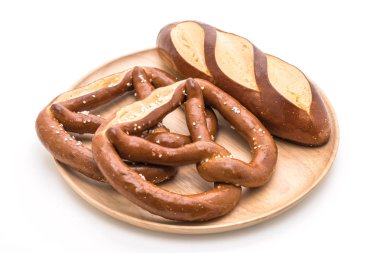 tuzlu kraker ve düz laugan ekmek 