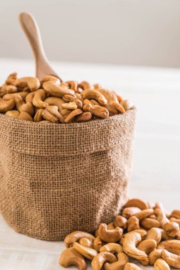 kavrulmuş kaju fıstığı