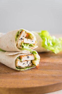 tofu sarma salata rulo