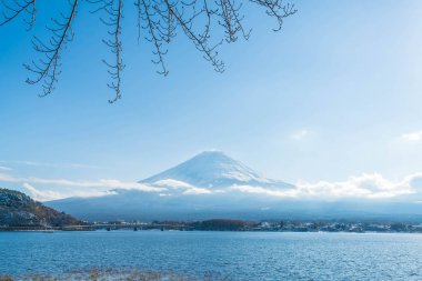 Dağ Fuji San Kawaguchiko Gölü.