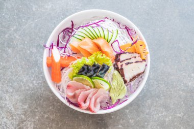 Karışık sashimi seti