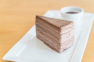 çikolatalı krep pasta