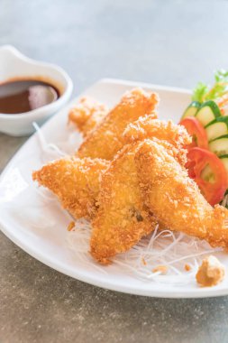 Kızarmış Balık tonkatsu sos ile