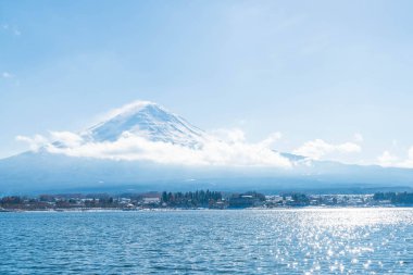 Dağ Fuji San Kawaguchiko Gölü.