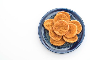 rendelenmiş domuz pirinç kraker ile kurutulmuş