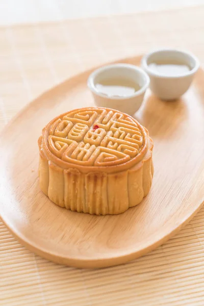 Fresh moon cake — Stock Photo, Image