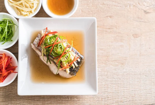 soya sosu Snapper balık buğulama