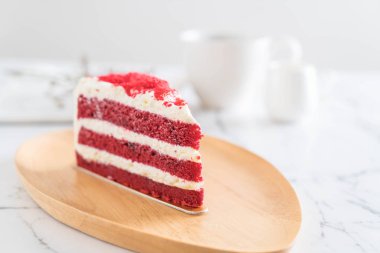 Kırmızı kadife kek.