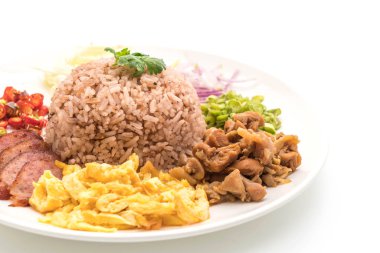 Pirinç ve karides ezmesi.