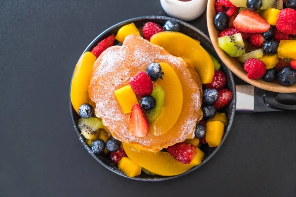 mix meyve ile gözleme