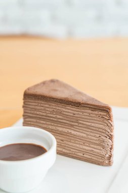 çikolatalı krep pasta