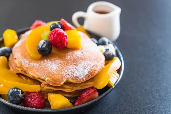 mix meyve ile gözleme