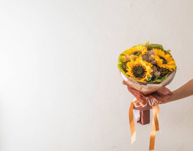 Güzel bir buket çiçek