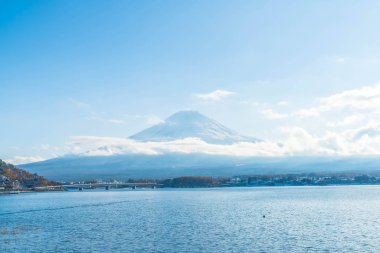Dağ Fuji San Kawaguchiko Gölü.