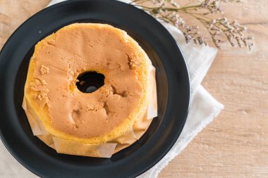 Tereyağı yumuşak kek