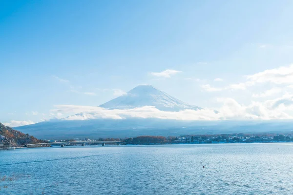 Dağ Fuji San Kawaguchiko Gölü.