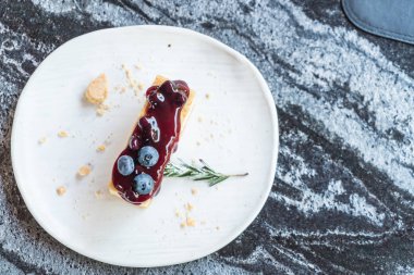 yaban mersini peynirli kek