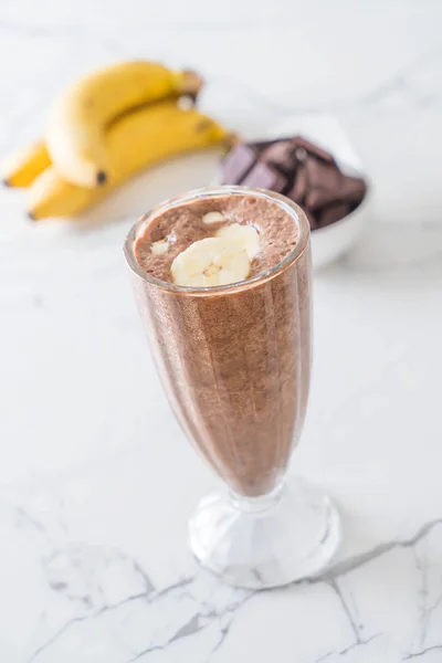 chocolate banana milkshake