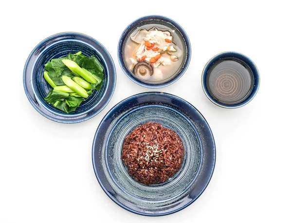 Sopa de pollo y hierbas, col rizada china con arroz con bayas —  Fotos de Stock
