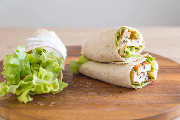 tofu sarma salata rulo